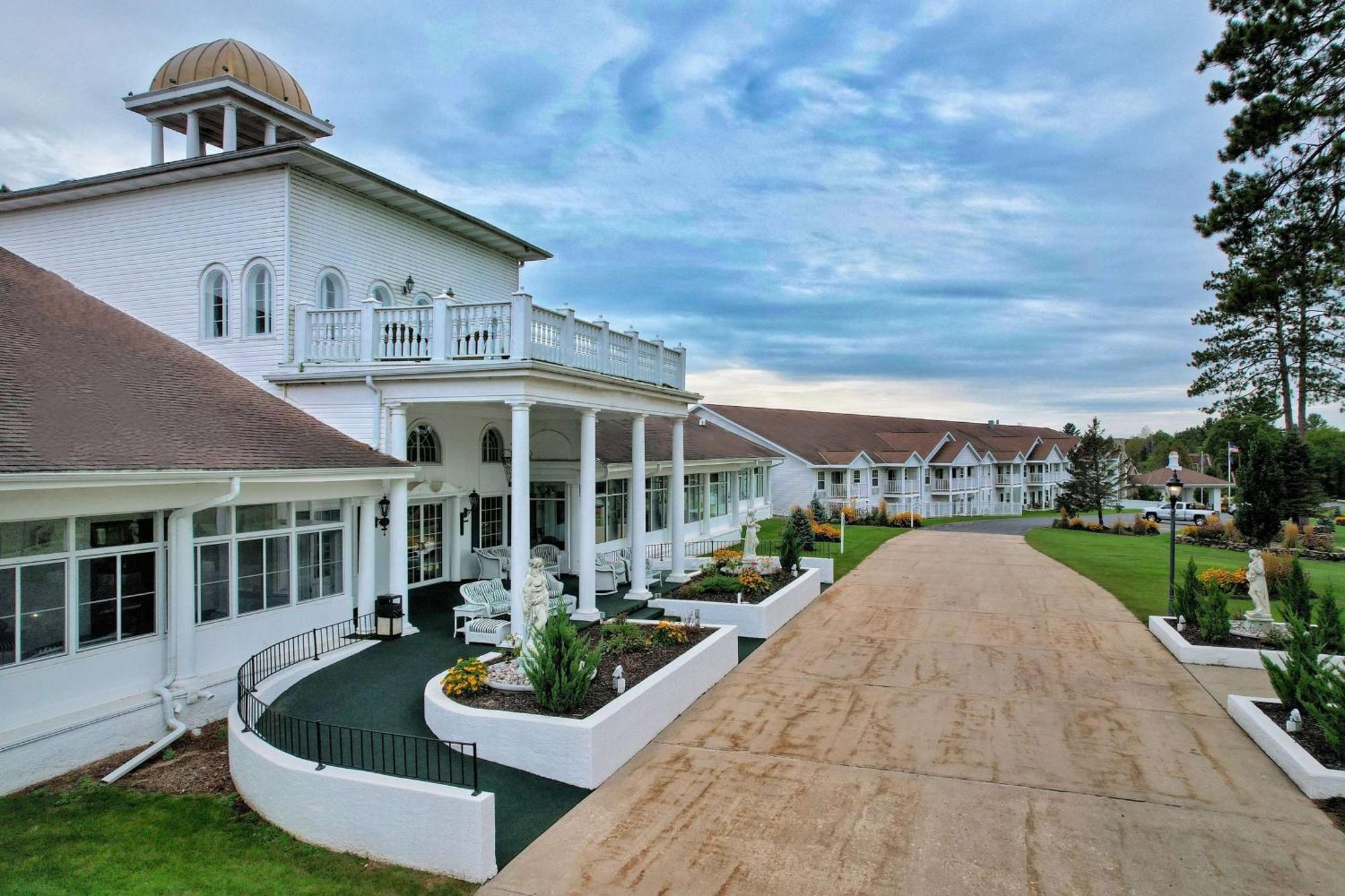 Four Seasons Island Resort Pembine Exterior foto
